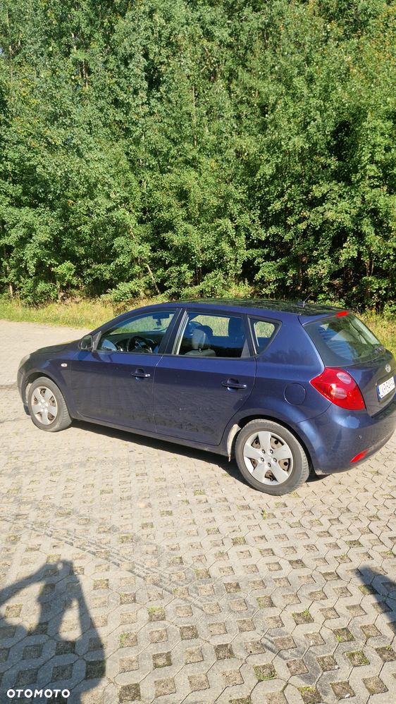 Kia Ceed 1.6 Comfort - 19