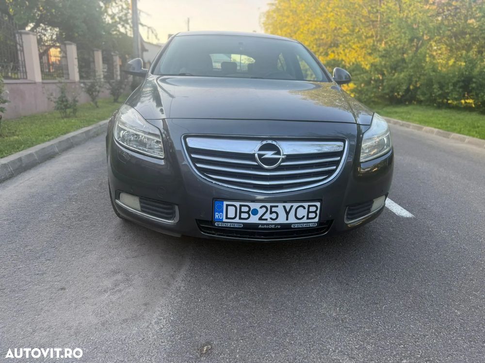 Opel Insignia 2.0 CDTI Edition - 3