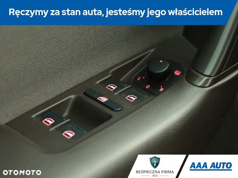 Volkswagen Passat - 17