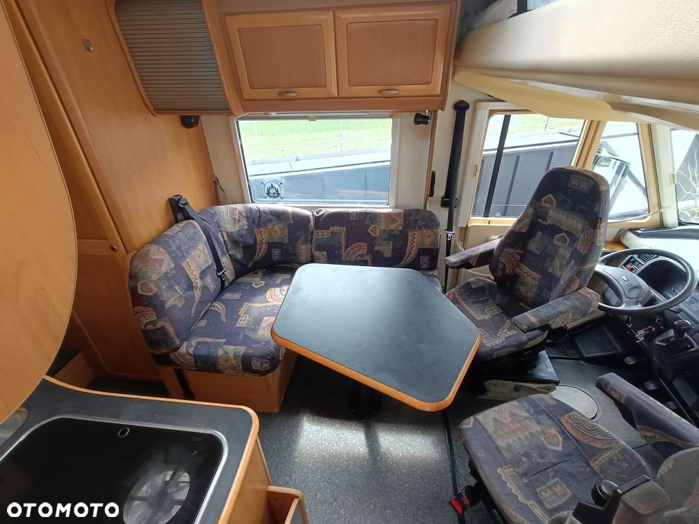 Hymer-Eriba Kamper Integra 2.8 Turbo Diesel Sprowadzony - 21