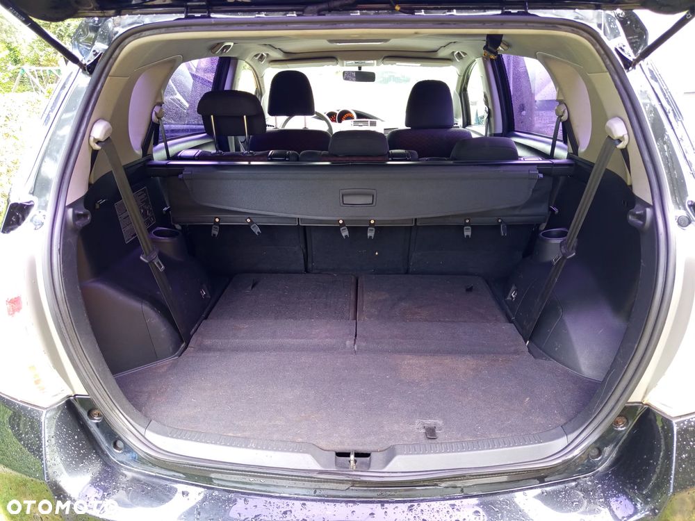 Toyota Verso 2.0 D-4D 2010 7os - 9