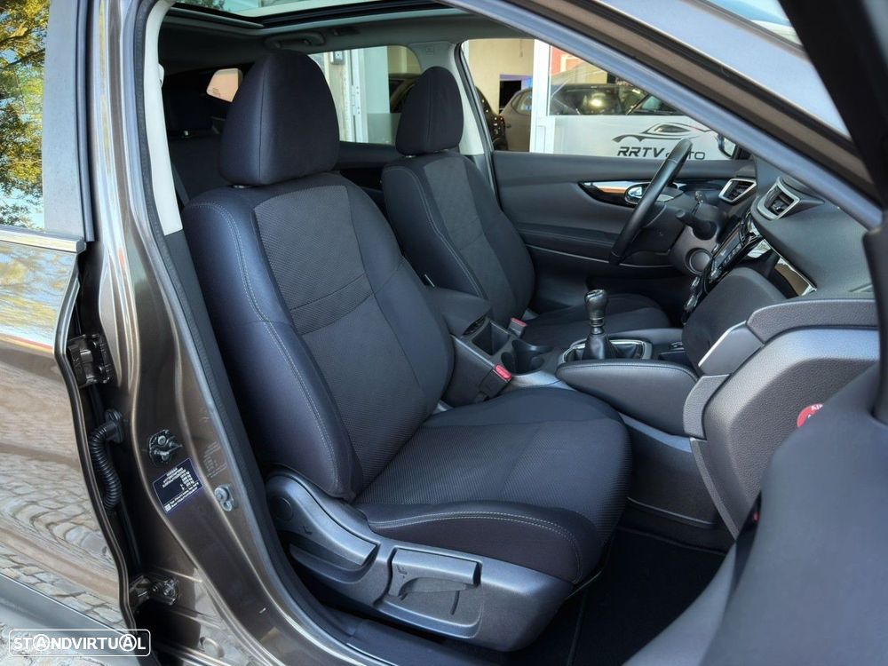 Nissan Qashqai 1.5 dCi Acenta Connect - 22
