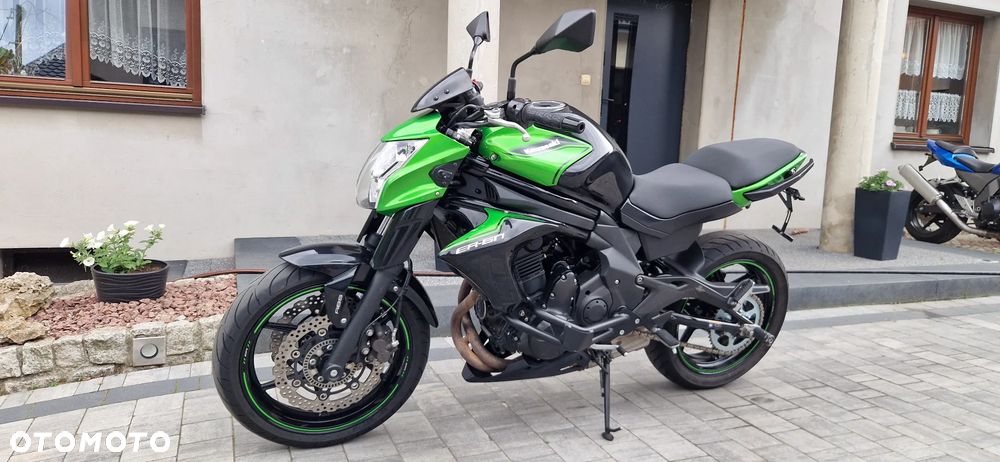Kawasaki ER - 7