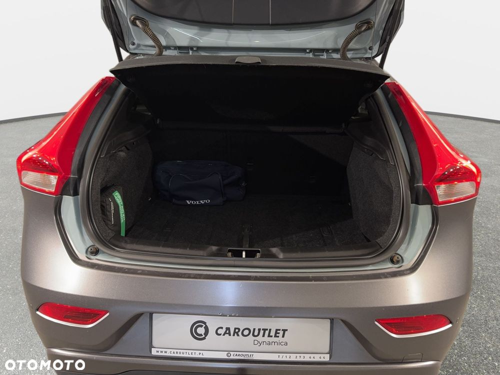 Volvo V40 - 17