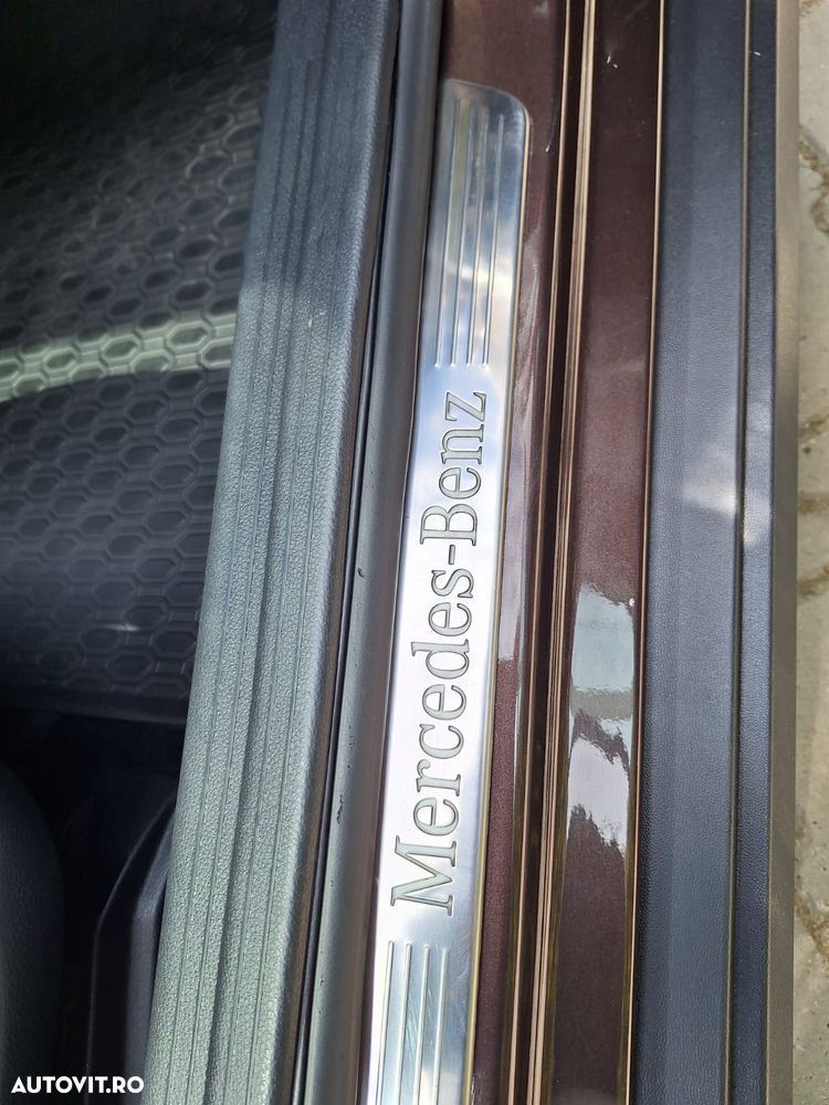 Mercedes-Benz GLA 220 CDI 4MATIC 7G-DCT - 17