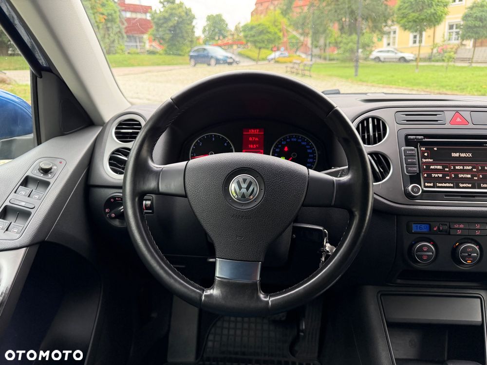 Volkswagen Tiguan 2.0 TDI DPF 4Motion DSG Sport & Style - 10