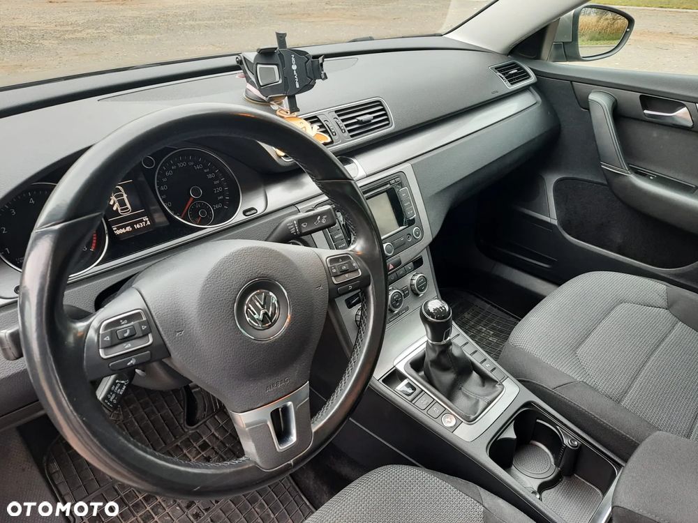 Volkswagen Passat 1.4 TSI BlueMotion Technology Comfortline - 5