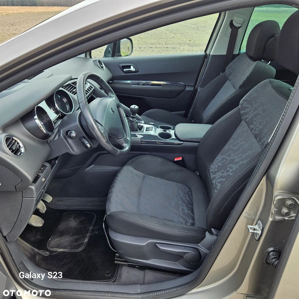 Peugeot 3008 155 THP Active - 17