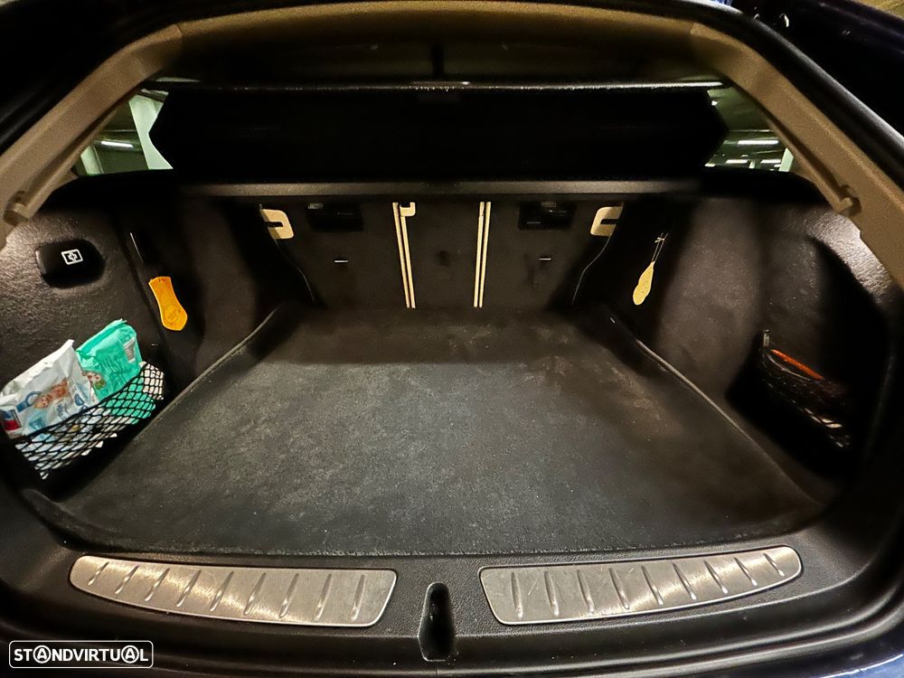 BMW 320 d Touring Line Sport Auto - 23