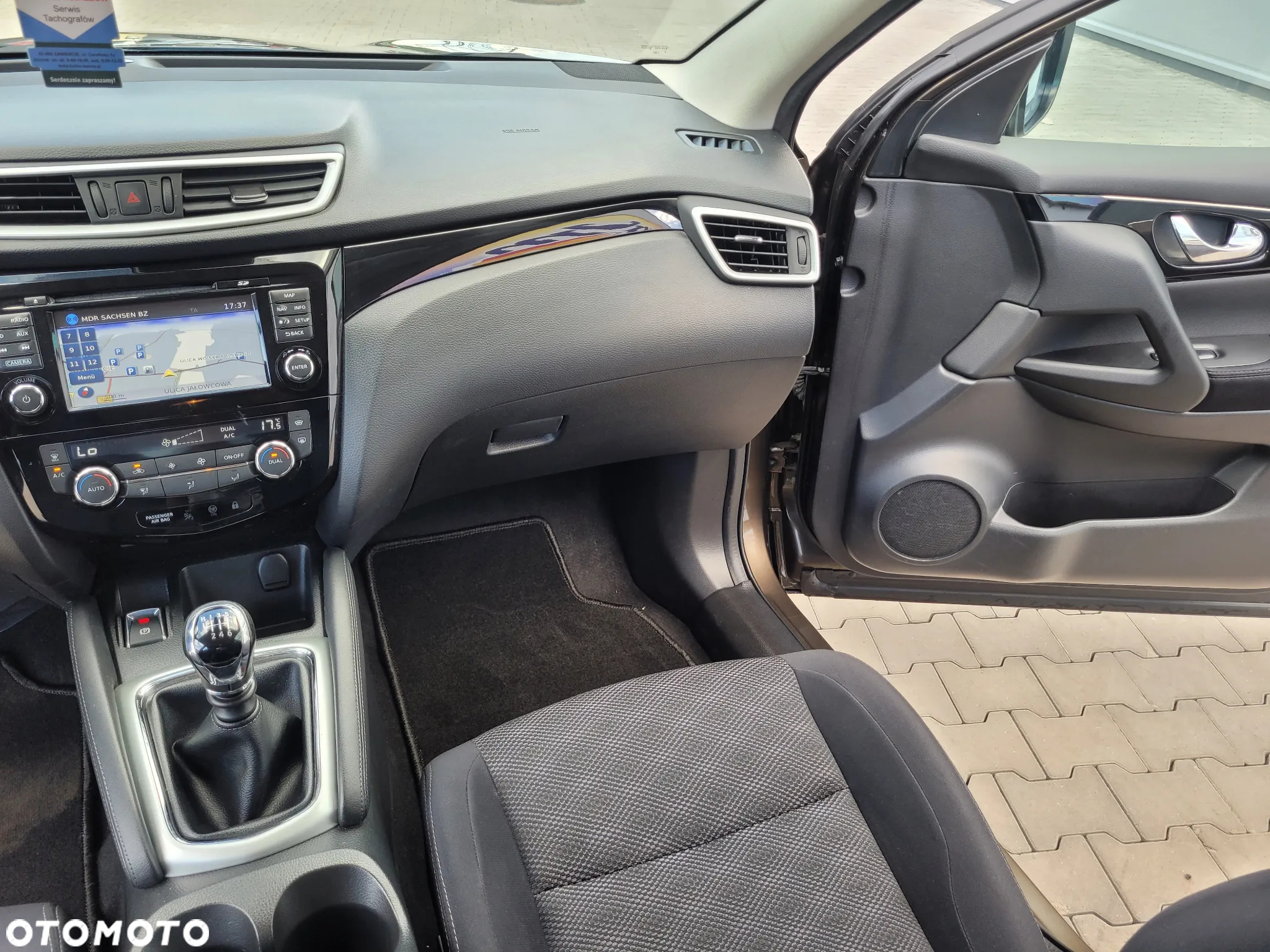 Nissan Qashqai 1.2 DIG-T Tekna+ - 26