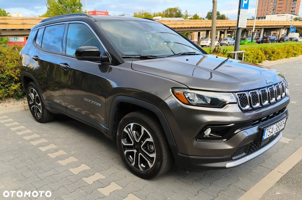 Jeep Compass - 1