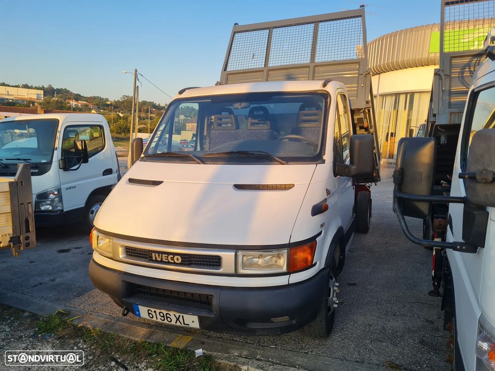 Iveco Daily Tribasculante - 2