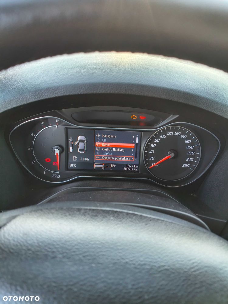 Ford S-Max - 8