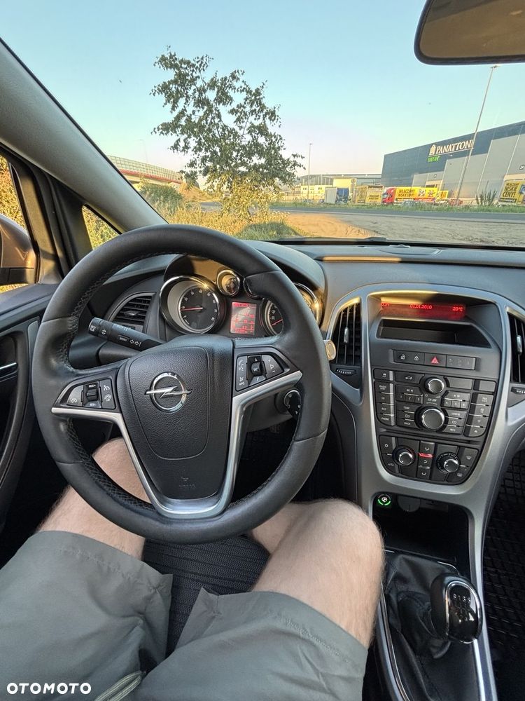 Opel Astra 1.6 EU6 - 15