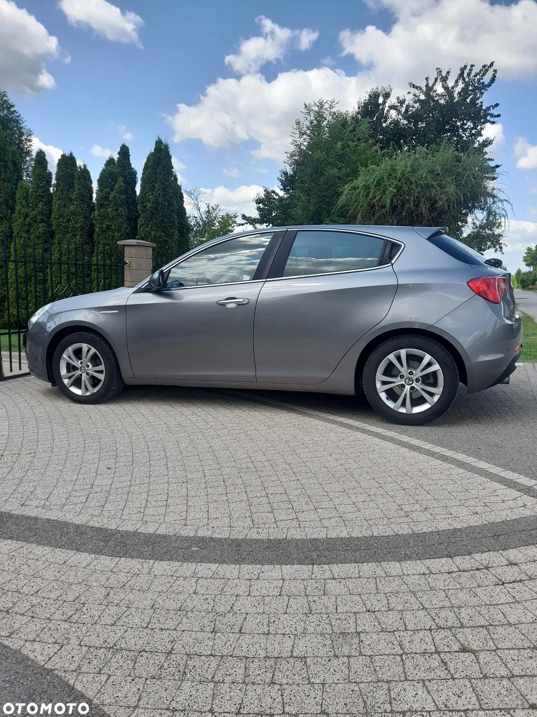 Alfa Romeo Giulietta 1.6 JTDM 16V Impression - 1