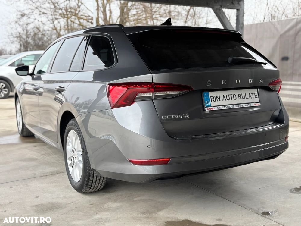 Skoda Octavia 2.0 TDI DSG Ambition - 8