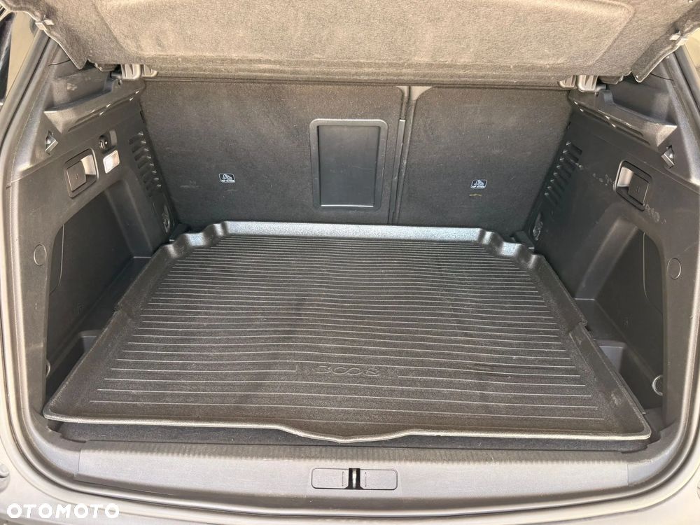 Peugeot 3008 1.6 PureTech GPF GT Line S&S EAT8 - 18