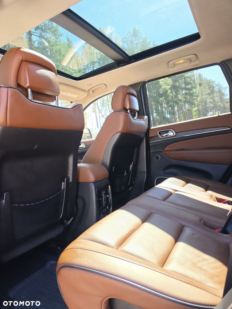 Jeep Grand Cherokee 5.7 V8 HEMI Summit - 14