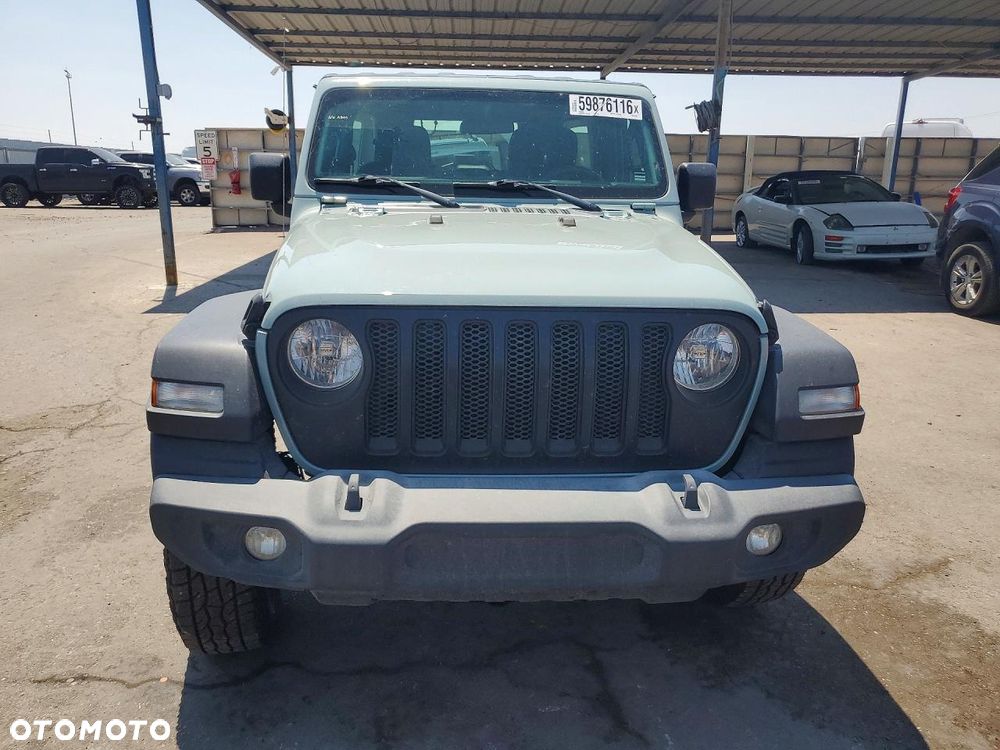 Jeep Wrangler - 6
