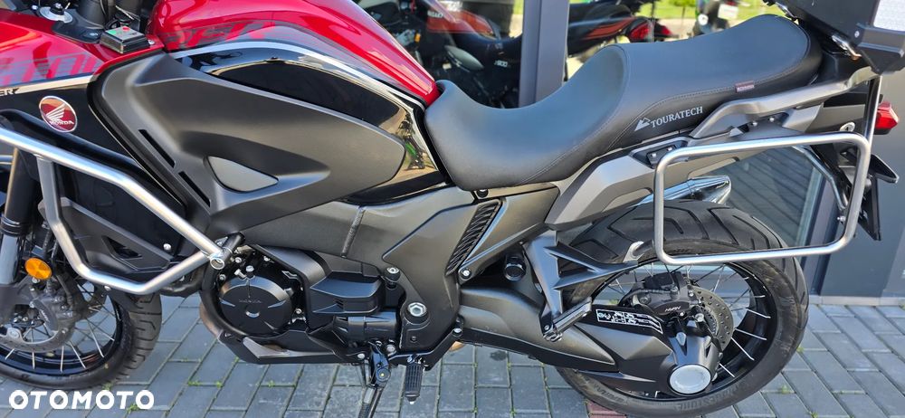Honda VFR - 40