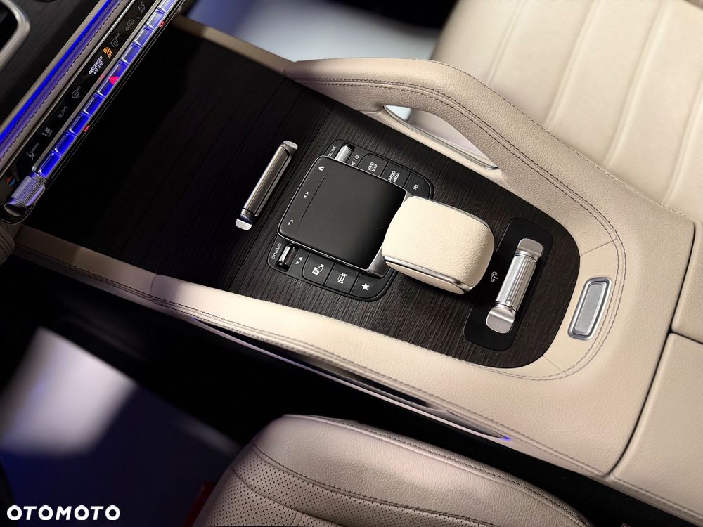 Mercedes-Benz GLS 400 d 4Matic 9G-TRONIC - 22