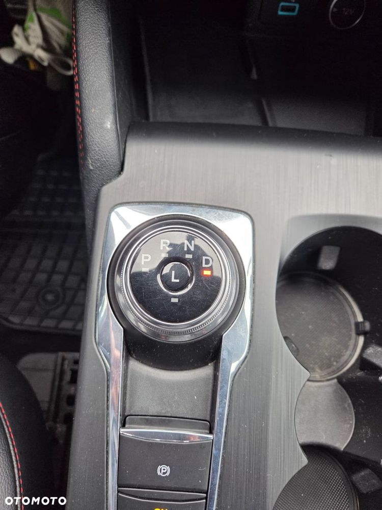 Ford Kuga 2.5 Duratec PHEV ST-LINE X - 27