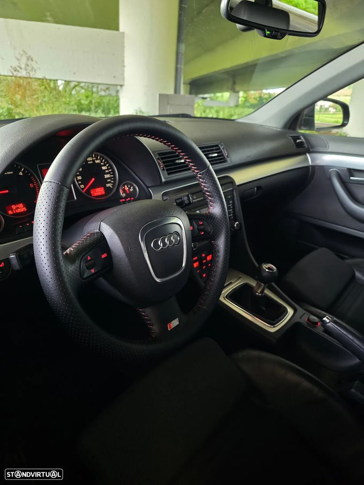 Audi A4 Avant 2.0 TDI S-line - 9