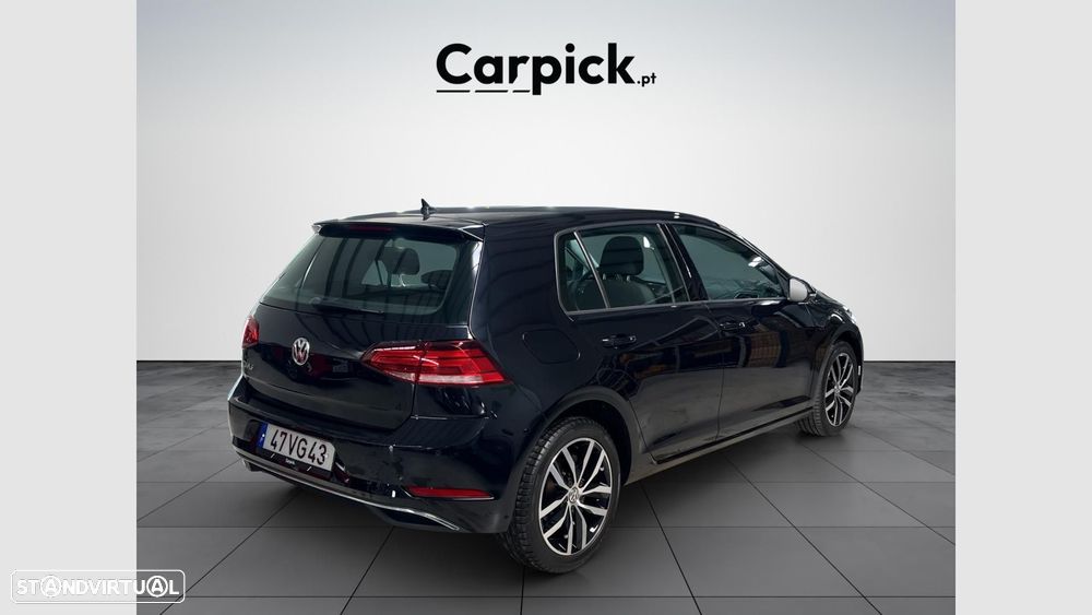 VW Golf 1.6 TDI Confortline DSG - 6