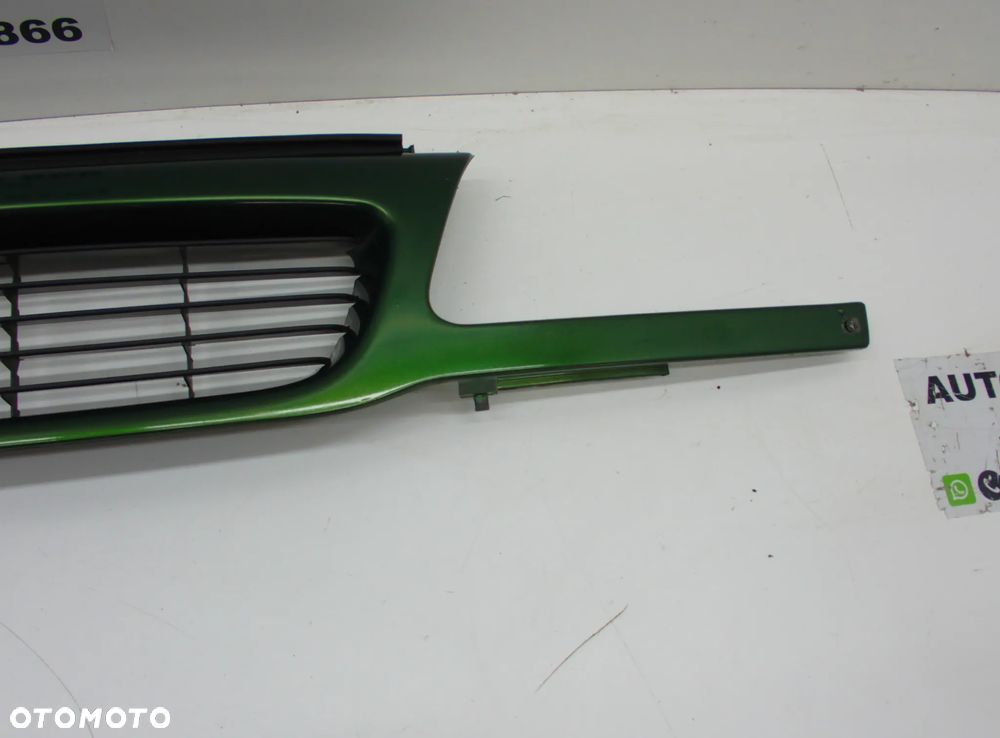 Opel Astra F Grill Atrapa przód Z369 - 4