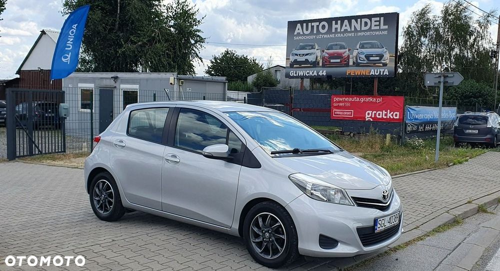 Toyota Yaris - 1