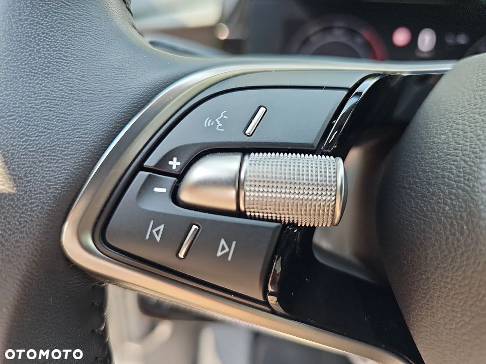 Skoda Superb 2.0 TDI SCR 4x4 Selection DSG - 24