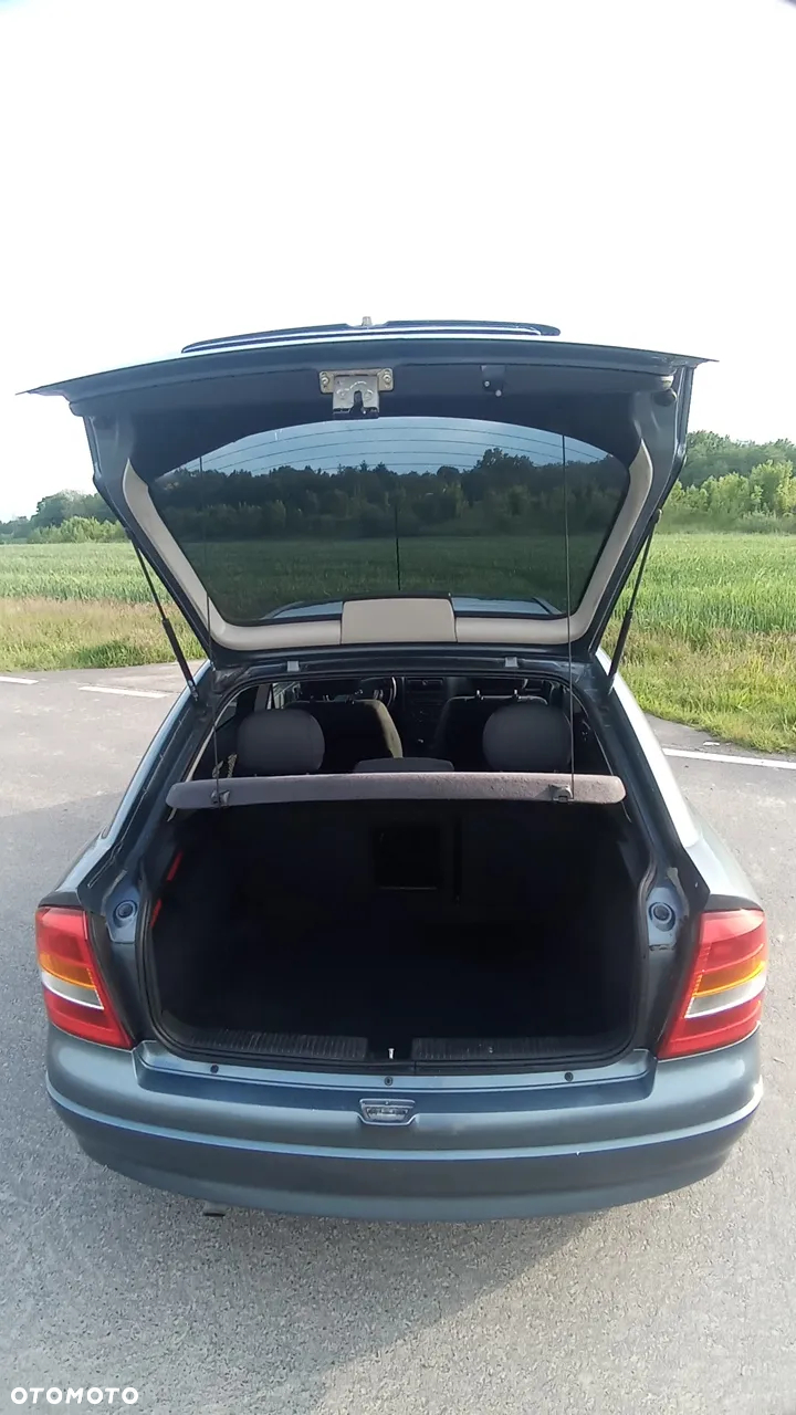 Opel Astra - 3