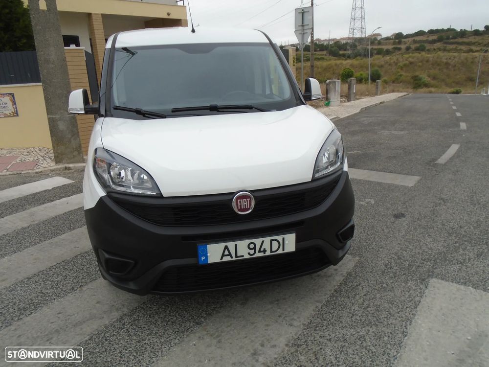 Fiat Doblo 1.3 M-JET 95 CV-  3 LUGARES-NACIONAL- IVA DEDUTIVEL - 7
