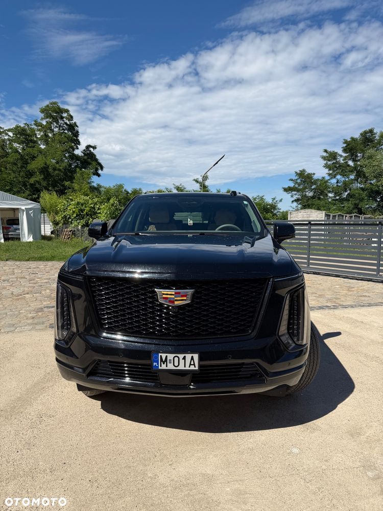 Cadillac Escalade 6.2 V8 AWD AT Platinum - 2
