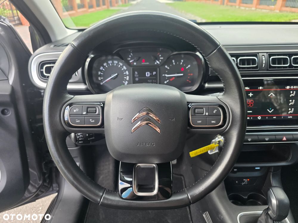 Citroën C3 1.2 PureTech Shine EAT6 - 21
