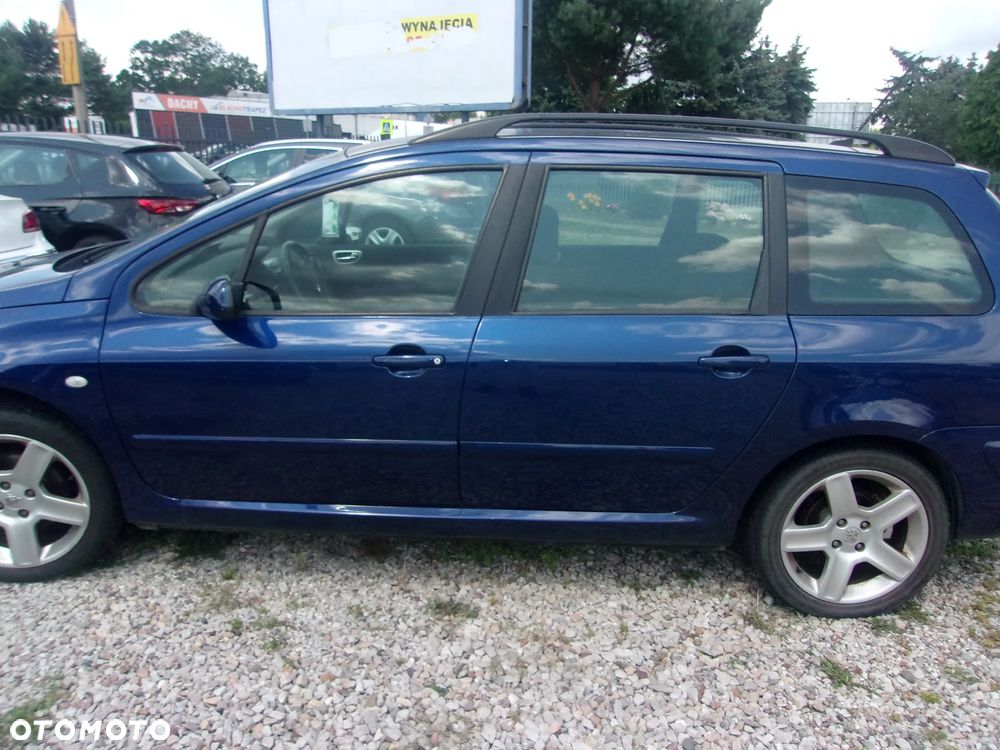 Peugeot 307 2.0 XT Premium - 5