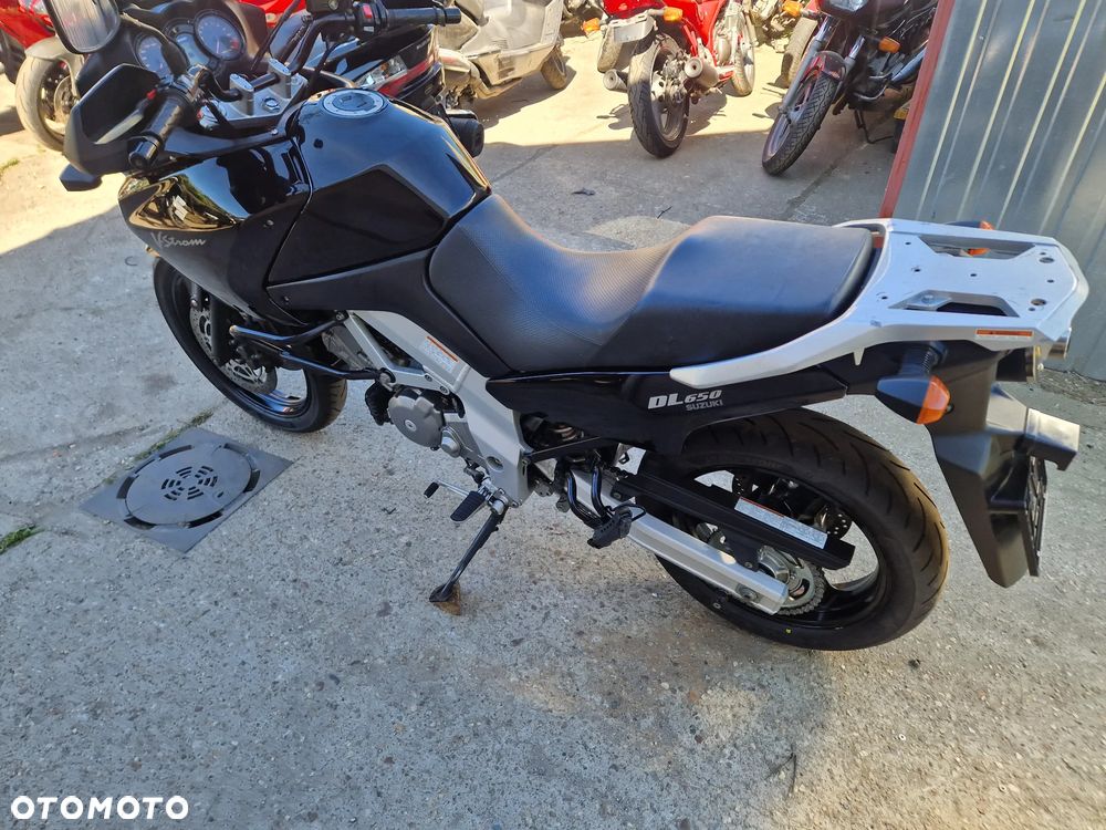 Suzuki V-STROM - 8
