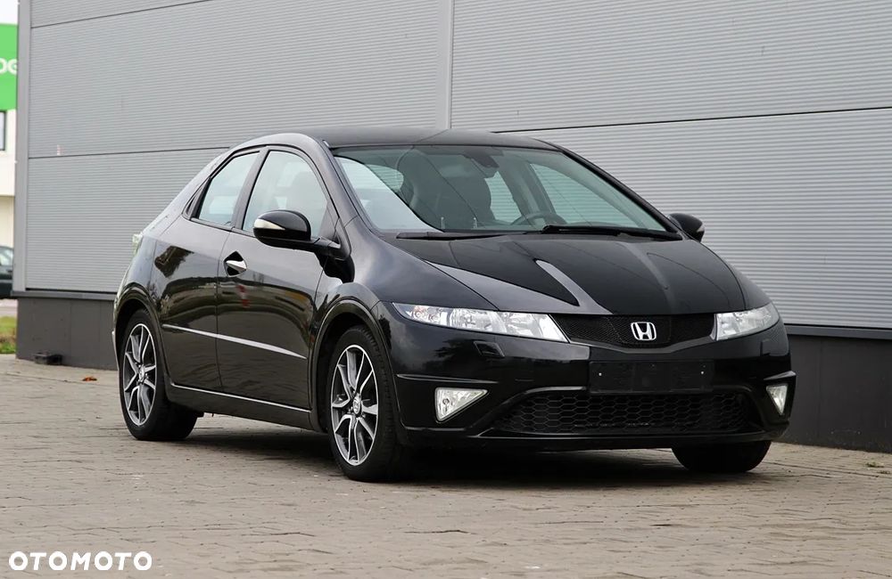 Honda Civic 1.8 GT Special Edition - 12