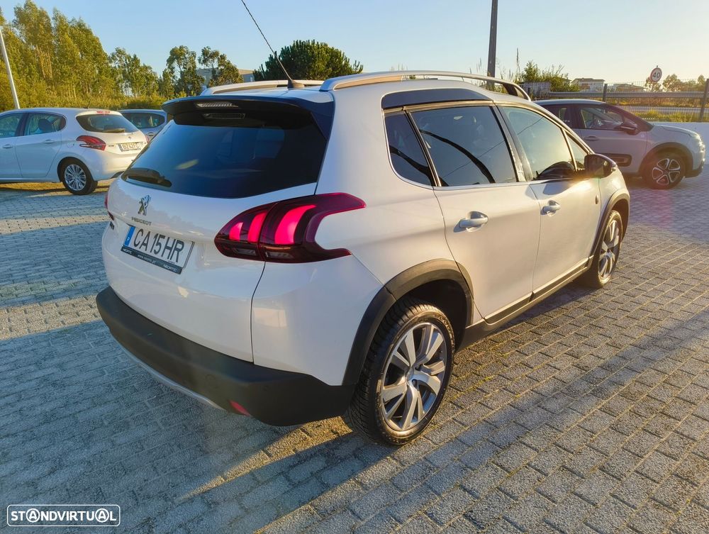 Peugeot 2008 1.2 PureTech Crossway - 5