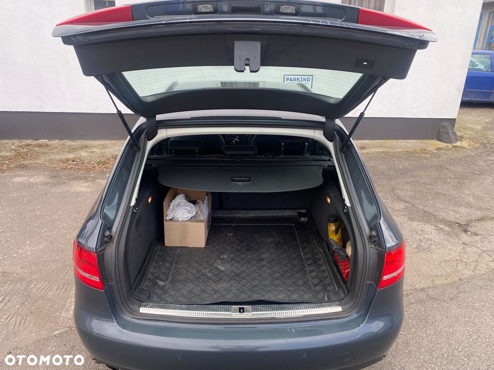 Audi A4 Avant - 14