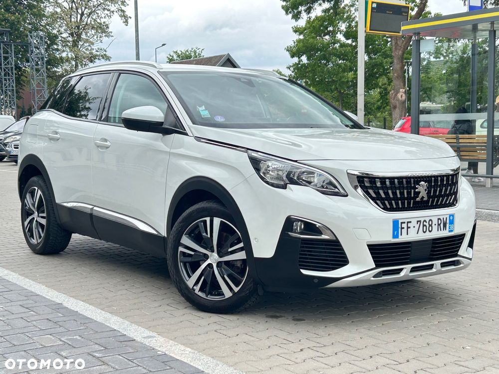 Peugeot 3008 PureTech 130 Stop & Start GPF EAT8 Allure - 4