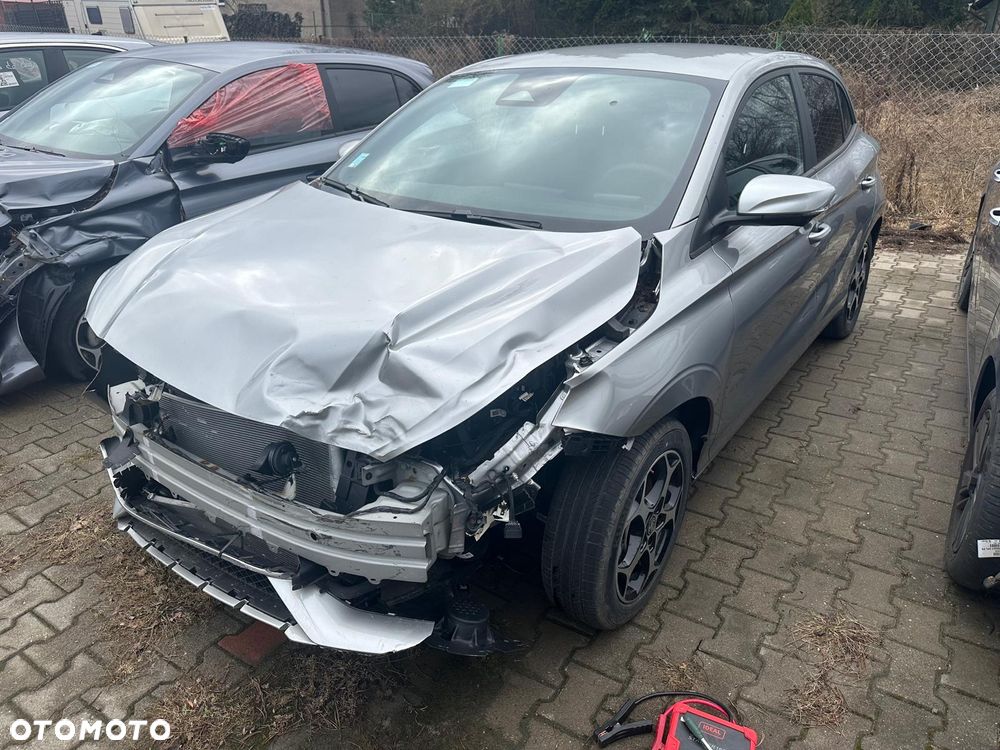 MG MG3 1.5 HEV+ Exclusive - 3