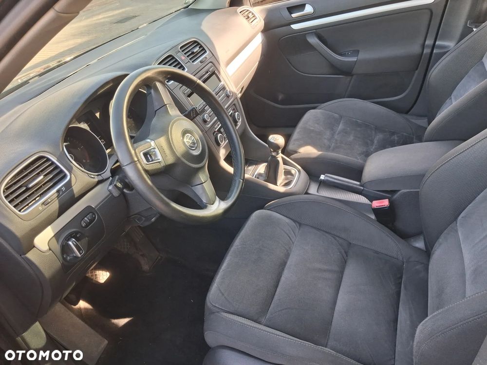 Volkswagen Golf - 7