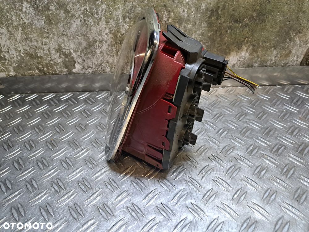 Lampa Prawa Mini Cooper R56 - 2