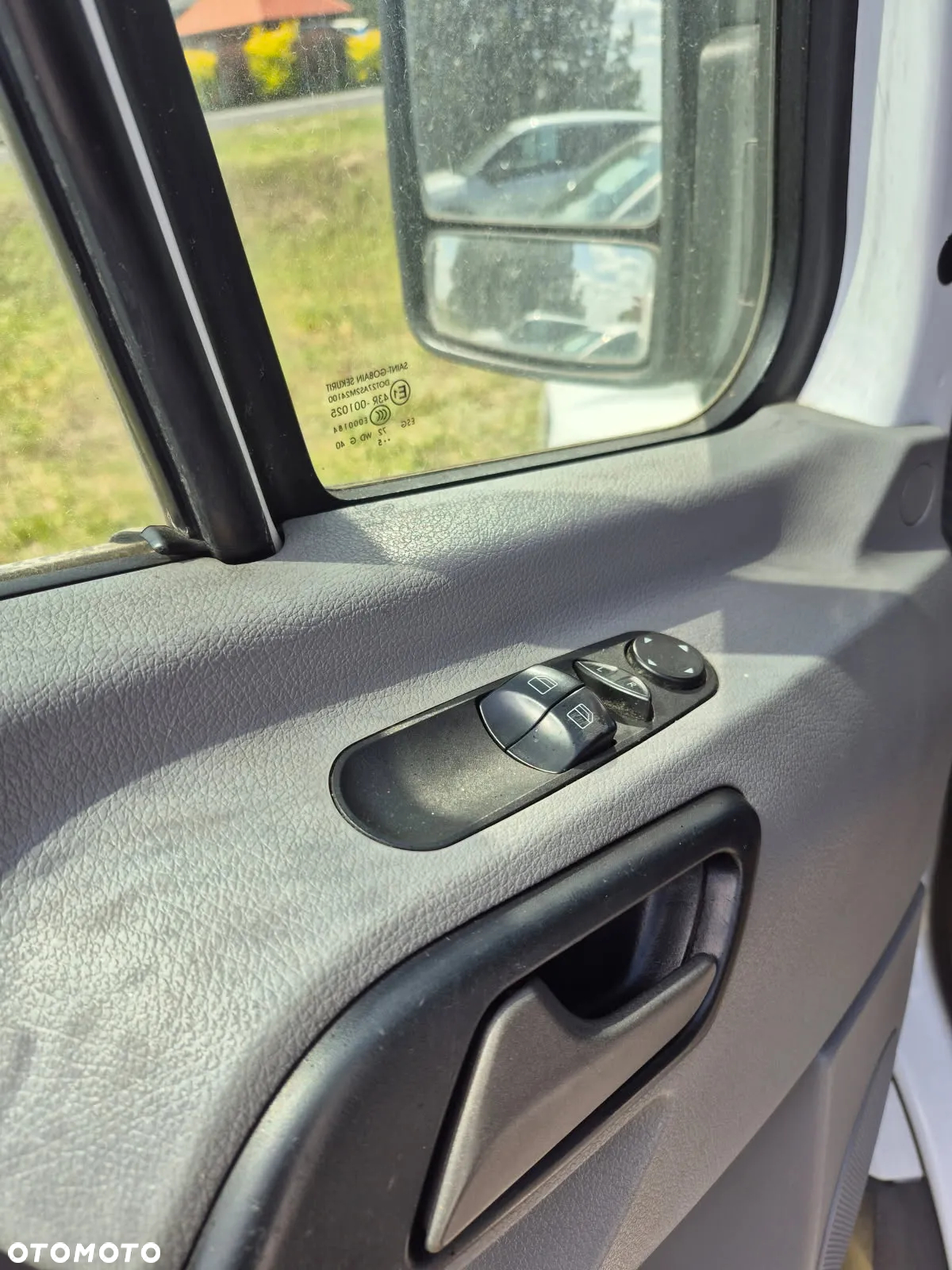 Mercedes-Benz SPRINTER - 13