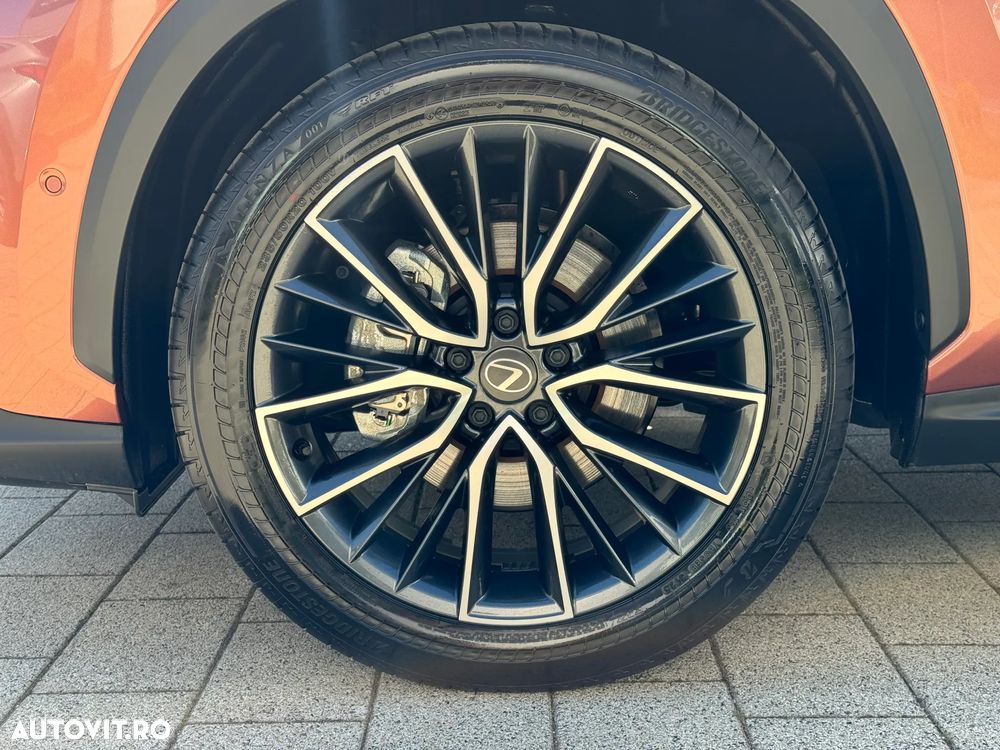 Lexus Seria NX 350h AWD CVT HEV Luxury - 29