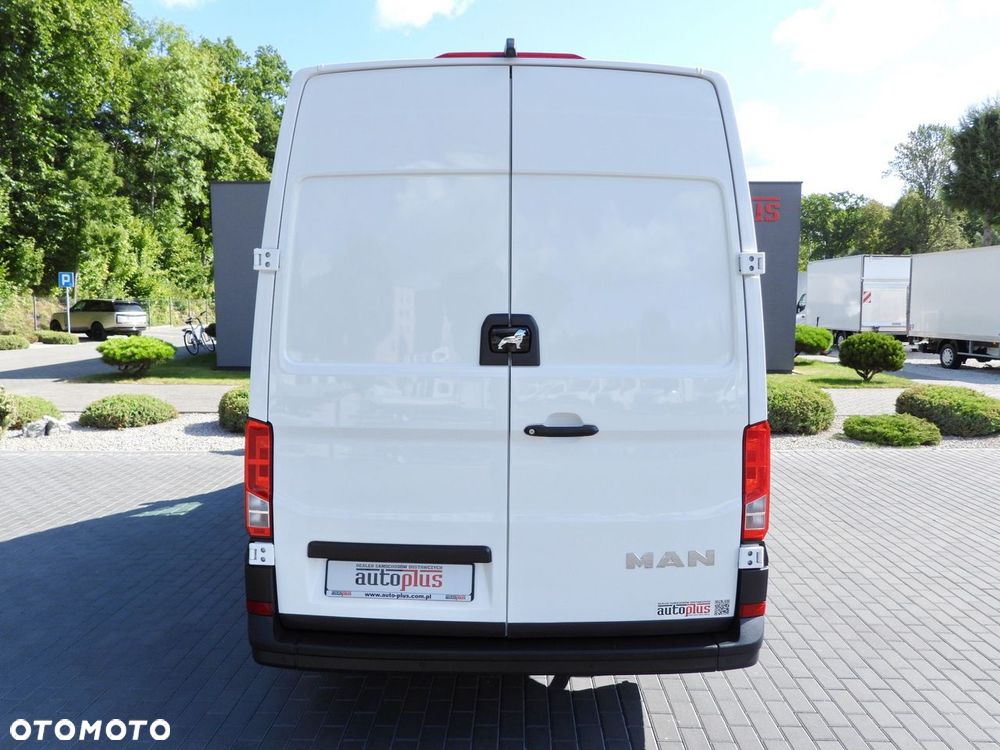 MAN TGE FURGON CHŁODNIA  -5*C ZASILANIE 230V TEMPOMAT AUTOMAT  KLIMATYZACJA  180KM - 12