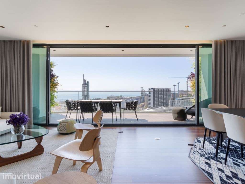 Apartamento 3+1 quartos com varanda a minutos do rio no Parque das ... - Grande imagem: 2/25
