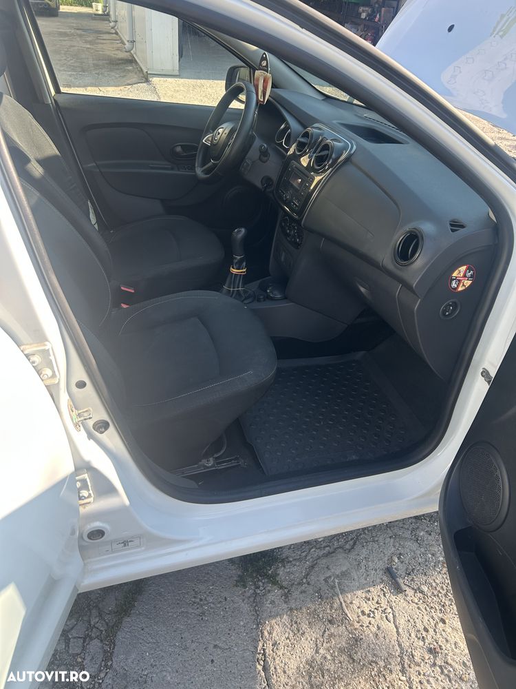 Dacia Logan - 5