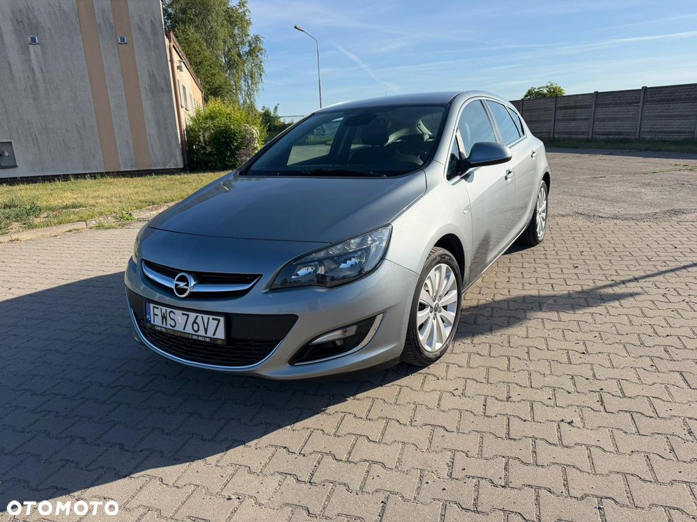 Opel Astra - 1